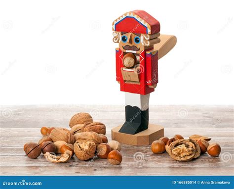 Nutcracker Cracking Nut