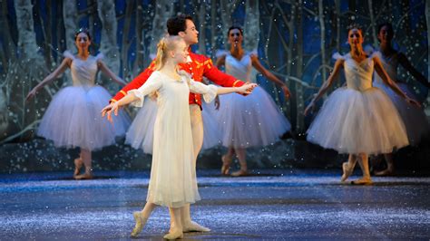 Nutcracker Intro