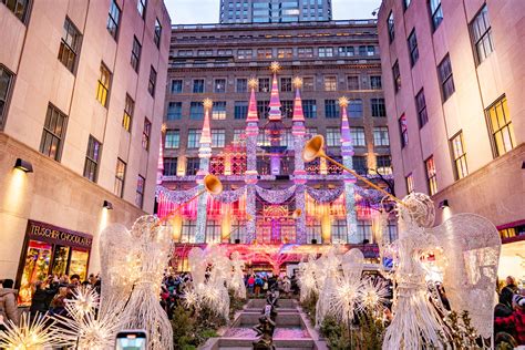 Discover Winter Magic: New York's December Spectacle