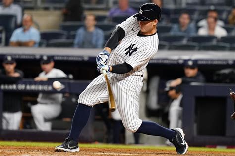 ny yankees game streaming live