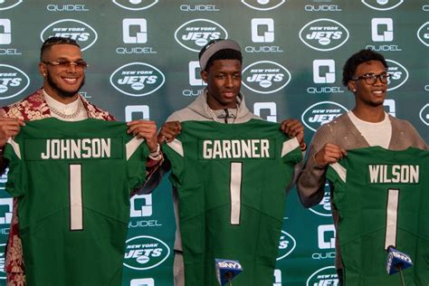 nyj 2022 draft picks