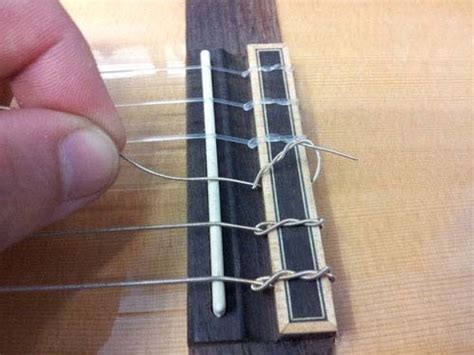 Nylon String Guitar Knot