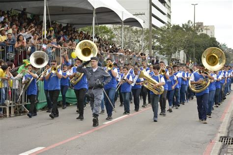 o que é cívico militar