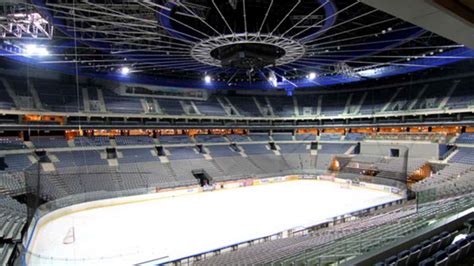 o2 arena praha hokej