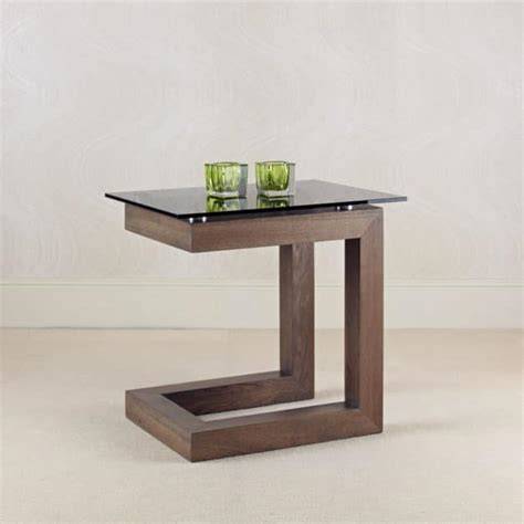 HARTLEYS SOLID OAK AND GLASS SMALL ROUND TOP CHIC SIDE/END COFFEE
