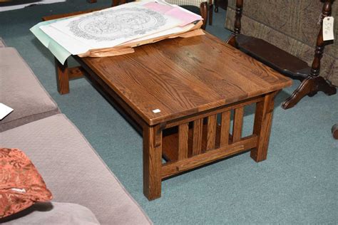 Oak Coffee Table With Matching End Tables