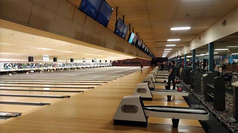 oak lanes bowling alley