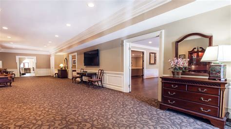 obits memory chapel leak