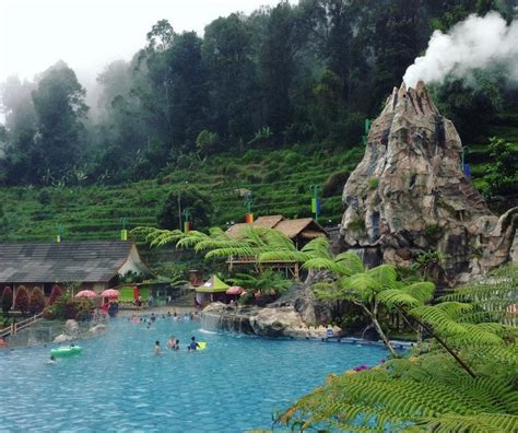 10 Tempat Wisata di Bandung Selatan Terbaru dan Terfavorit