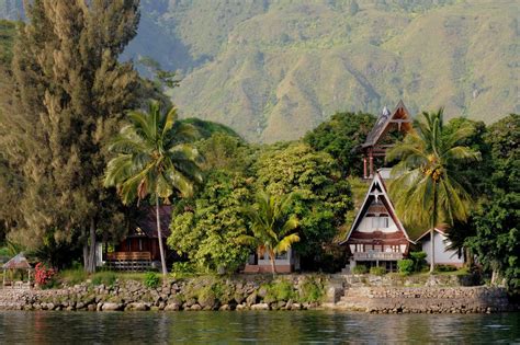 Objek Wisata Yang Ada Di Sumatera Utara