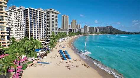 ocean front hotel in waikiki