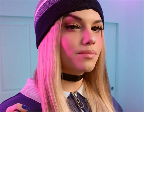 of queeniesteph nude