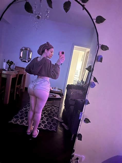 of sophie candyrobbs