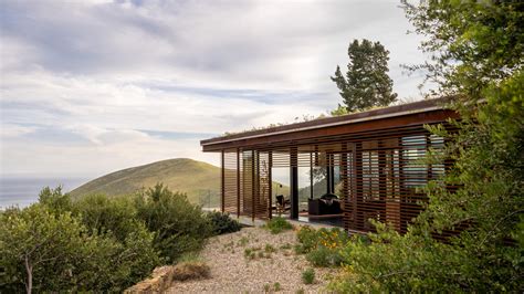 Off Grid House by Anderson Architecture