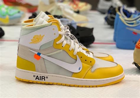 Off-White Jordan Dunks Future
