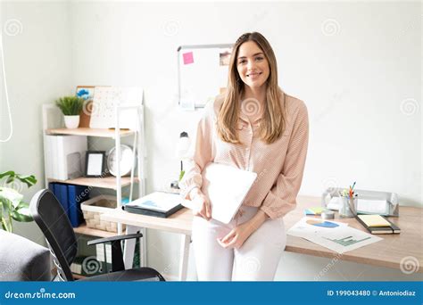 Hire Office Assistant Today