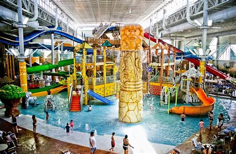 ohio hotels with indoor water parks near me