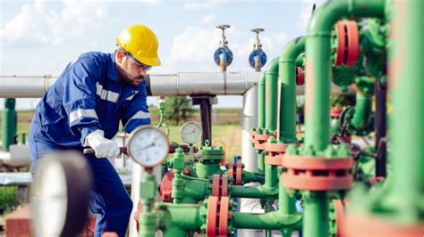 oil and gas field service maintenance