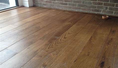 Natural Engineered Flooring Oak UV Oiled 20/5mm By 220mm By 18002400mm