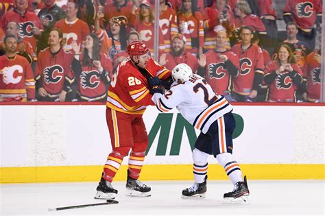 oilers and flames live stream today