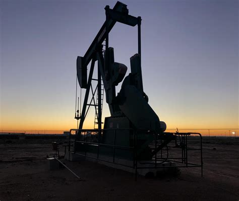 West Texas district adds five more rigs this week