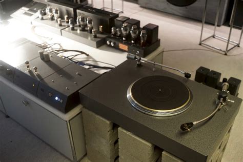 Ojas Turntable