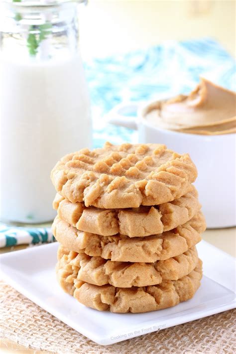 Deliciously Classic Peanut Butter Cookie Recipe: A Taste of Nostalgia!