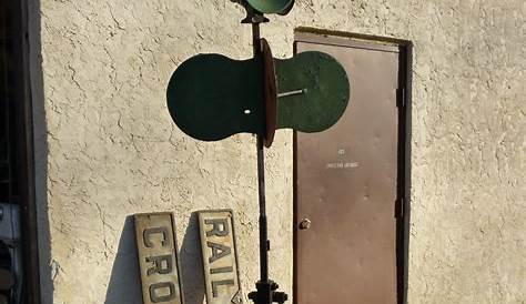 Used Antique railroad signal for sale in Warrenville letgo