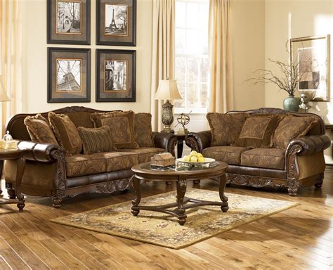 Famous Old Style Sofa Set Best References