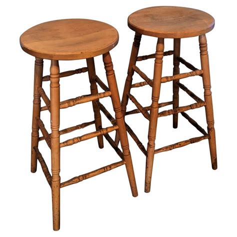 Old Bar Stools Kitchen