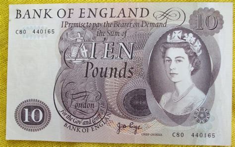 old ten pound notes expire