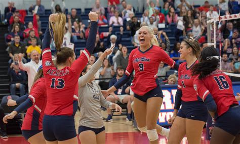 Ole Miss volleyball spikes Alabama for an emotional win on senior day