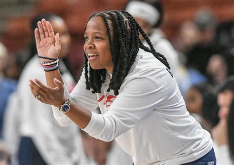 Ole Miss women's basketball drops game to IUPUI, 6658
