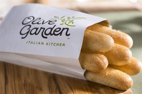 Olive Garden Breadsticks Order