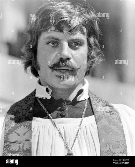 oliver reed 1971