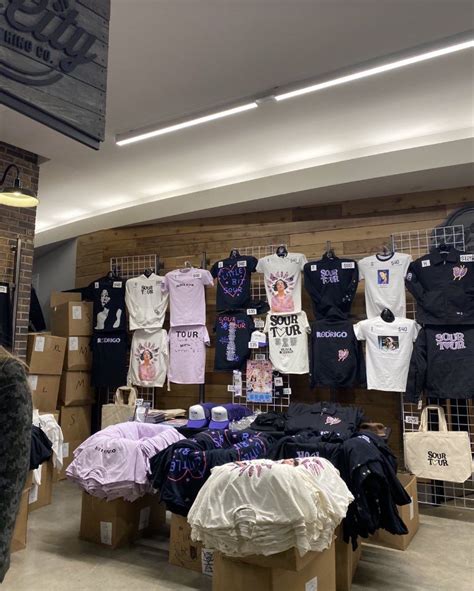 olivia rodrigo tour merch