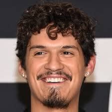 omar apollo net worth