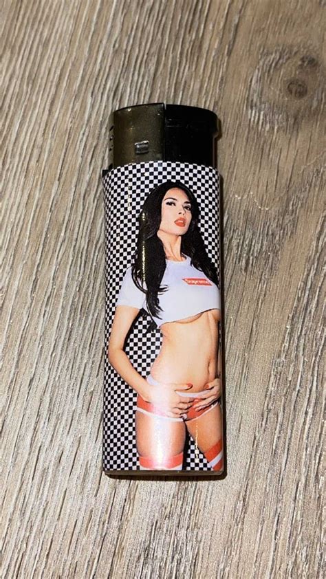 on tera patrick with the set