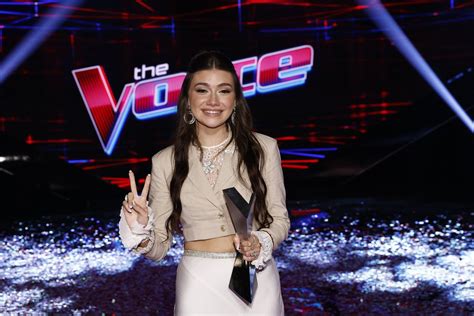 on the tv show the voice who won last night
