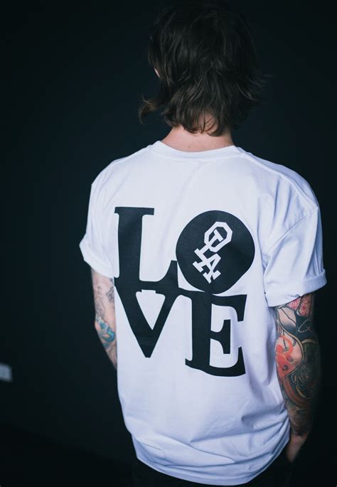 one love clothing brand