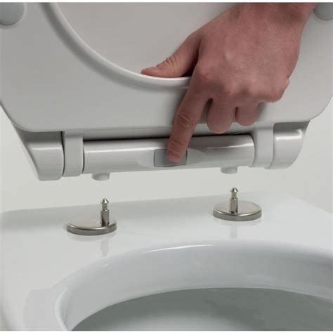 one piece hinge toilet seat