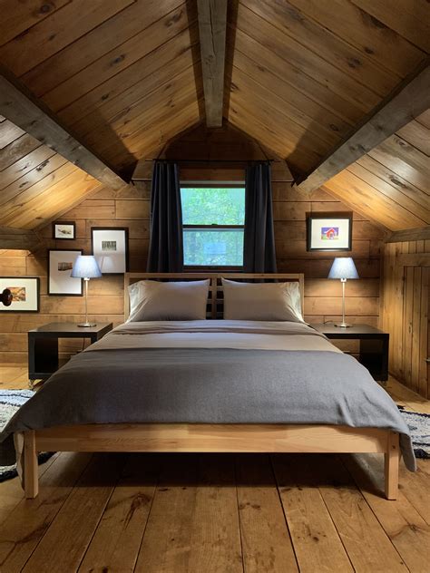 one room cabin with loft