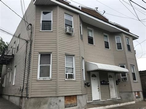 one room for rent in paterson nj