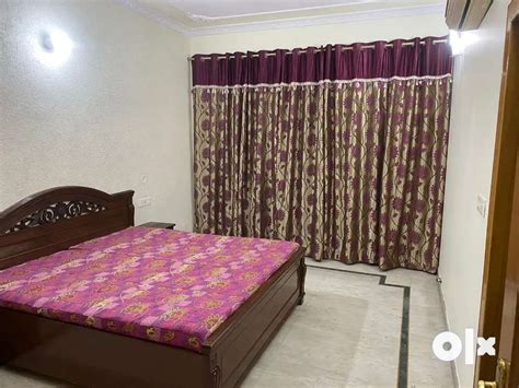 one room set for rent in chandigarh sector 37