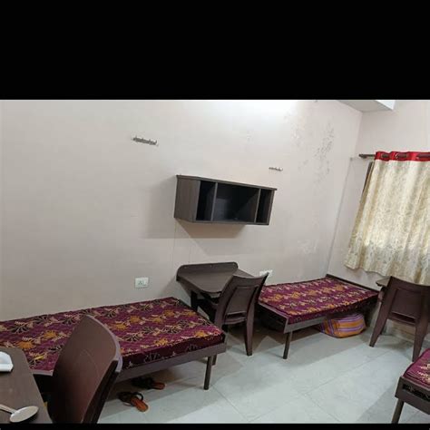 one room set for rent in kapoorthala lucknow