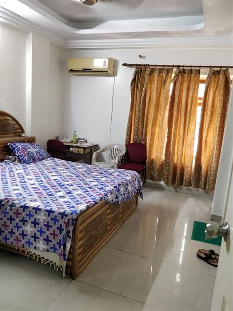 one room set for rent in kapoorthala lucknow