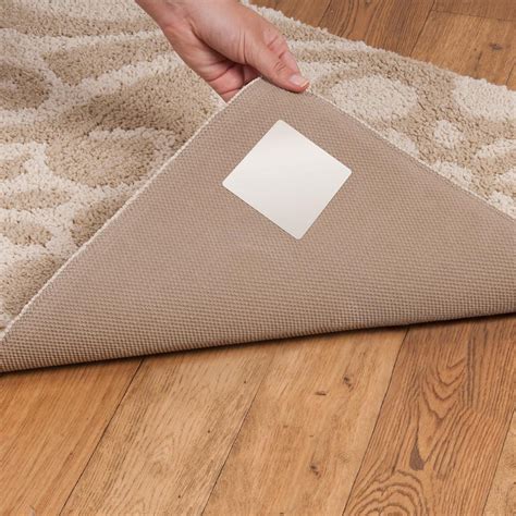 one side of area rug stays rolled up