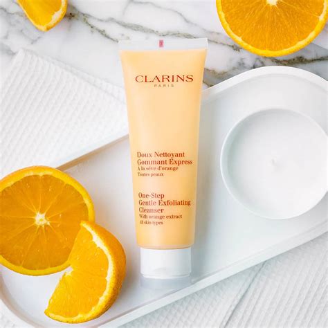 one step gentle exfoliating cleanser clarins review