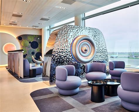 one world lounge amsterdam schiphol airport