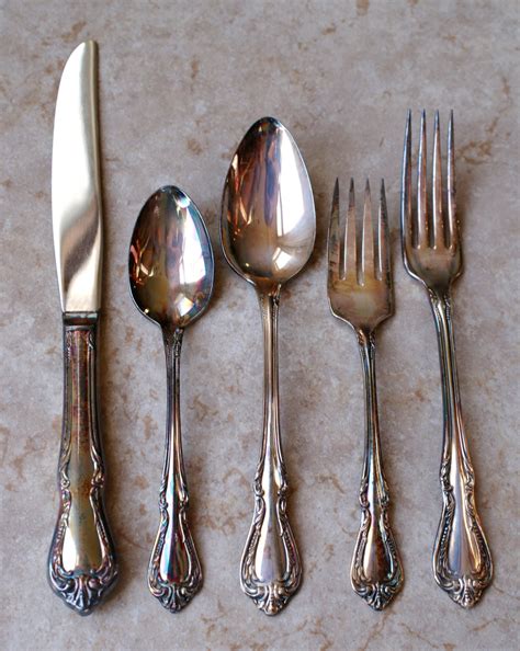 Oneida Ltd Silverware Patterns